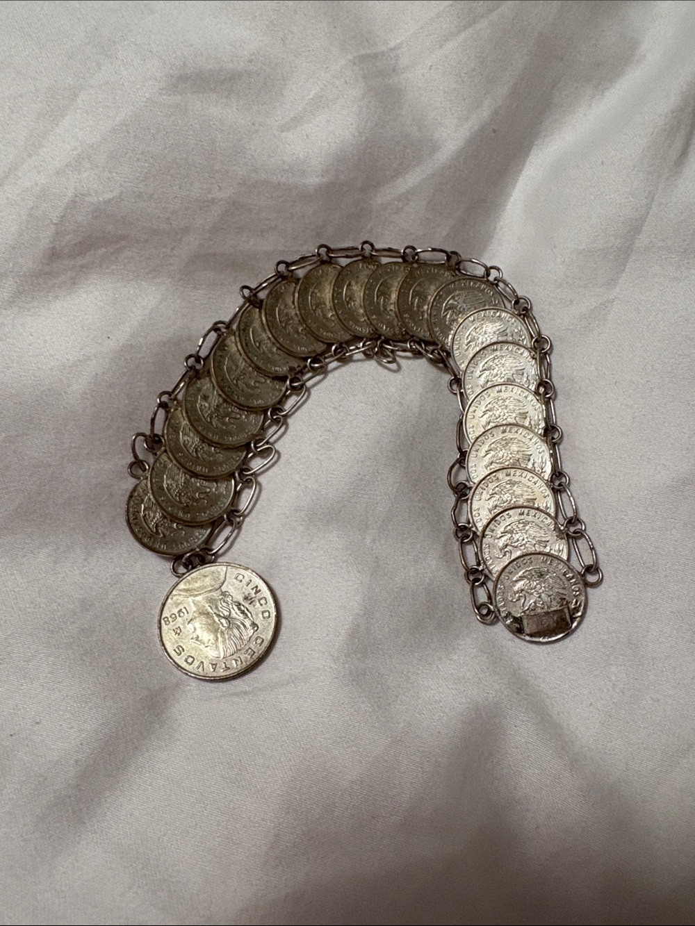 Vintage 90’s gold and silver tone Estados Unidos Mexican coin bracelet 7”inches